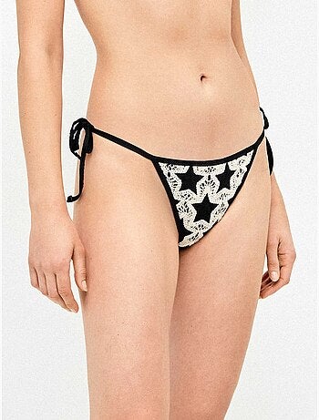 Braga bikini de tiras ajustables de crochet con estrellas
