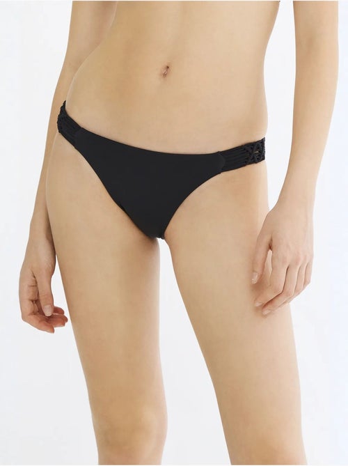Braga de bikini básica con detalles de macramé en los bordes penti - Kiabi Braga de bikini básica con detalles de macramé en los bordes penti - Kiabi