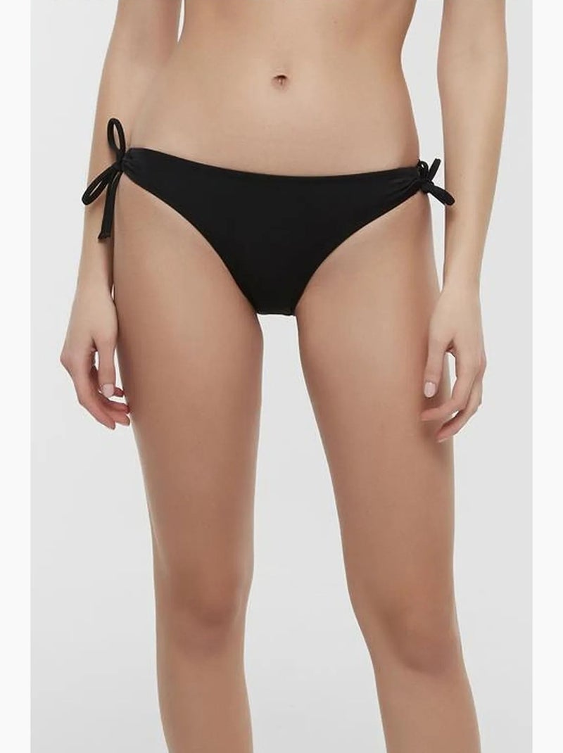 Braga de bikini básica con lazada lateral penti Negro - Kiabi
