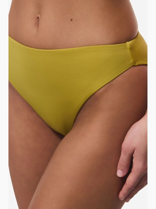 Braga de bikini de tiro alto y corte alto en la pierna penti - Kiabi Braga de bikini de tiro alto y corte alto en la pierna penti - Kiabi