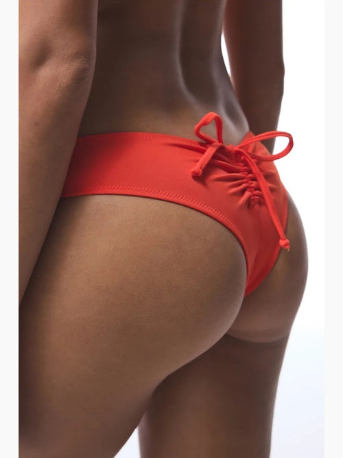 Braga de bikini de tiro bajo y corte cheeky penti - Kiabi Braga de bikini de tiro bajo y corte cheeky penti - Kiabi