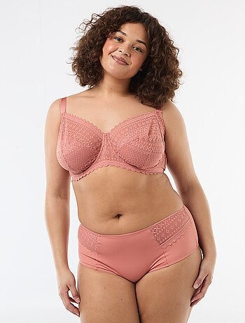 Braga satinada con encaje