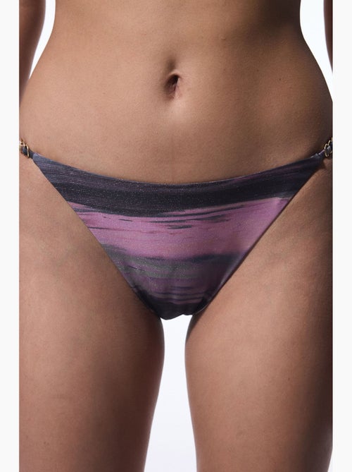 Braguita bikini slip nixie con banda lateral y hebilla penti - Kiabi Braguita bikini slip nixie con banda lateral y hebilla penti - Kiabi