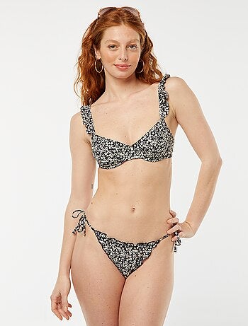 Braguita brasileña con cintas anudables
