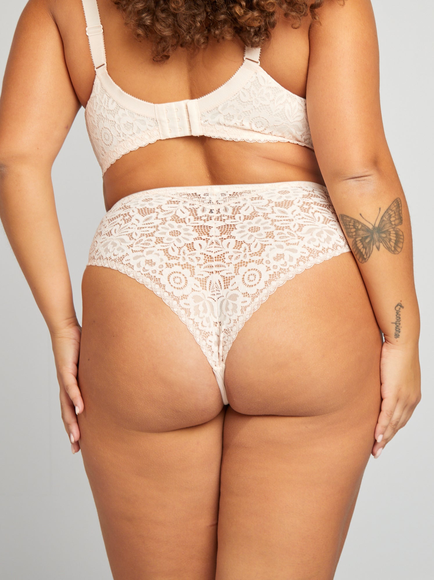 Lenceria curvy on sale