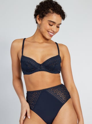 Braguita brasileña de tiro alto de encaje