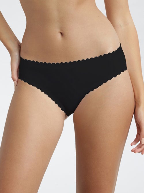 Braguita con acabado en puntilla 'Dim body touch' - Kiabi
