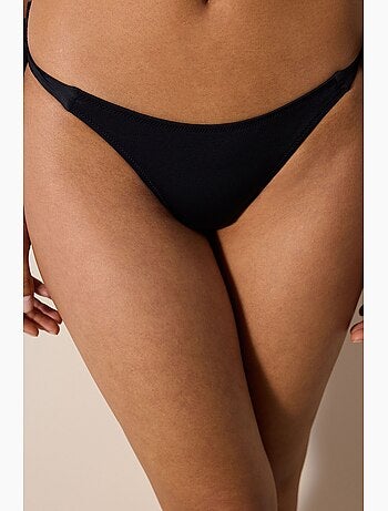Braguita de bikini básica con tiras penti