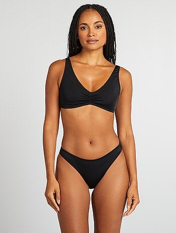 Braguita de bikini básica