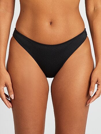 Braguita de bikini básica