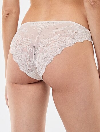 Braga de encaje con hilos dorados