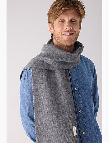 Bufanda de punto para hombre con rayas