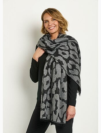 Bufanda grande y cálida con un elegante estampado de leopardo. - AFIBEL