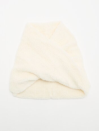 Bufanda snood efecto borreguito