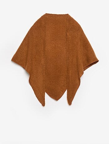 Bufanda triangular lisa