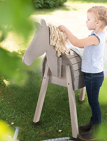 Caballo de jardín en madera maciza resistente para niños 'Roba outdoor+'
