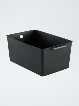 Caja de almacenaje con asa