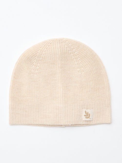 CAJA REGALO chaleco + pantalón + calcetines + gorro + babero - Kiabi