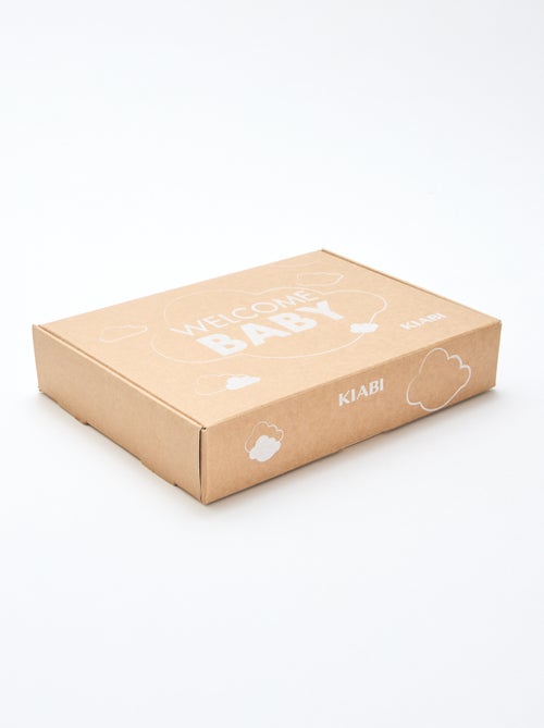 CAJA REGALO chaleco + pantalón + calcetines + gorro + babero - Kiabi