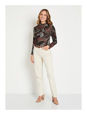 Cálida camiseta corta con cuello alto gráfico - afibel