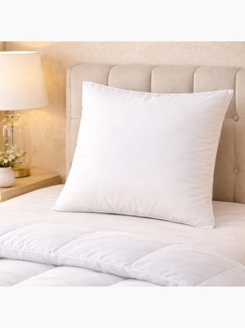 Cálido edredón premium antiácaros + 1 juego de almohadas transpirables - Kiabi