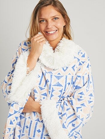 Cálido poncho polar estampado con cuello redondo - Afibel