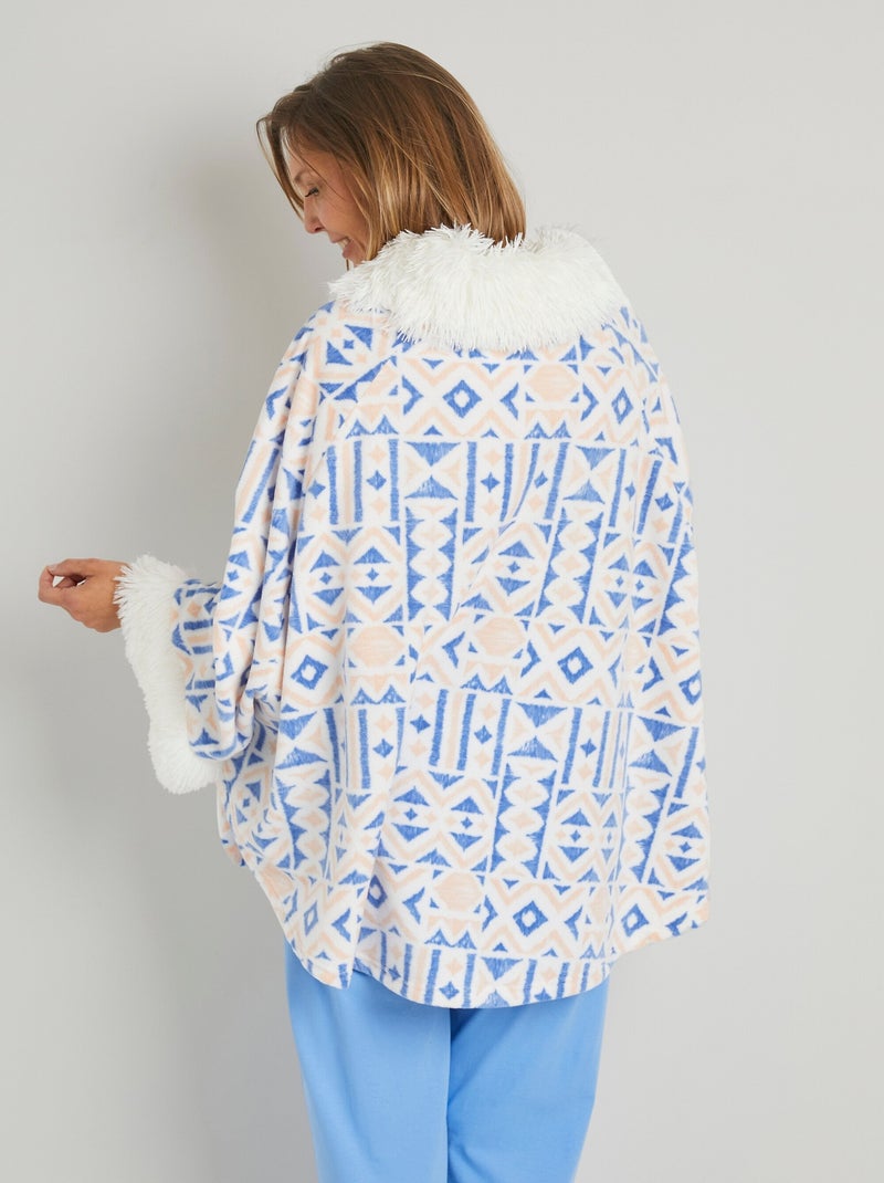 Cálido poncho polar estampado con cuello redondo - Afibel Azul - Kiabi