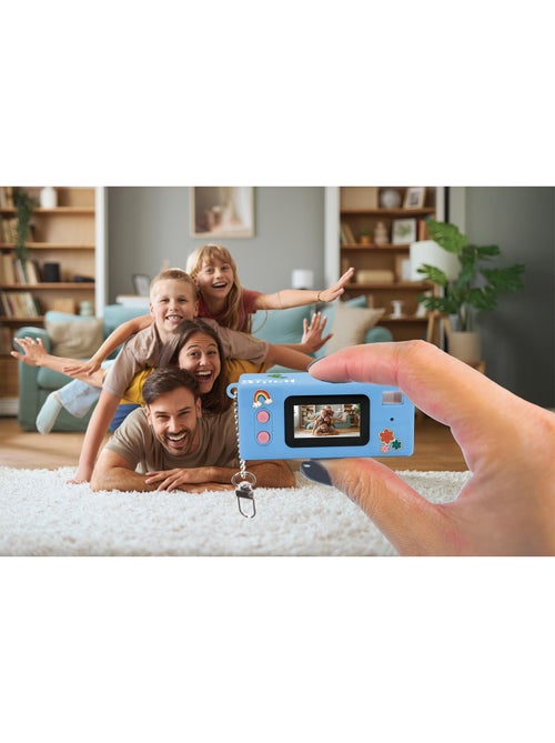 Cámara digital miniatura llavero stitch con memoria flash integrada - Kiabi Cámara digital miniatura llavero stitch con memoria flash integrada - Kiabi