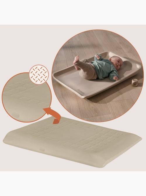 Cambiador de espuma LIONELO Megs - 70x50 cm - Impermeable - Kiabi Cambiador de espuma LIONELO Megs - 70x50 cm - Impermeable - Kiabi