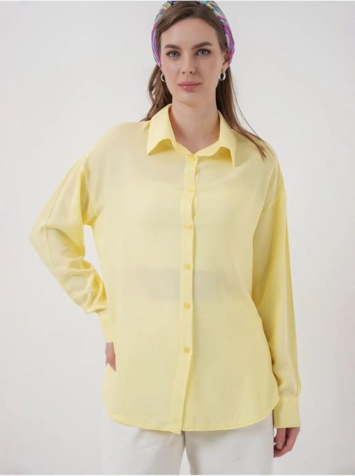 Camisa abotonada con cuello de camisa bdart - Kiabi Camisa abotonada con cuello de camisa bdart - Kiabi