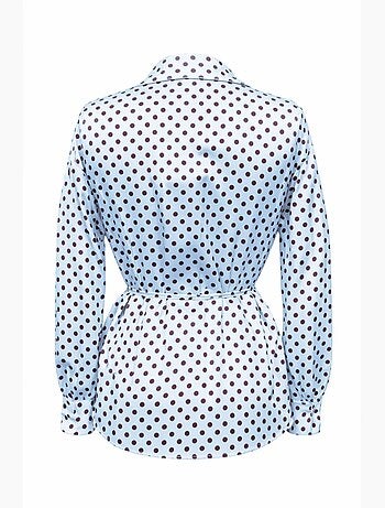Camisa abotonada con detalle de lazada de lunares mixray