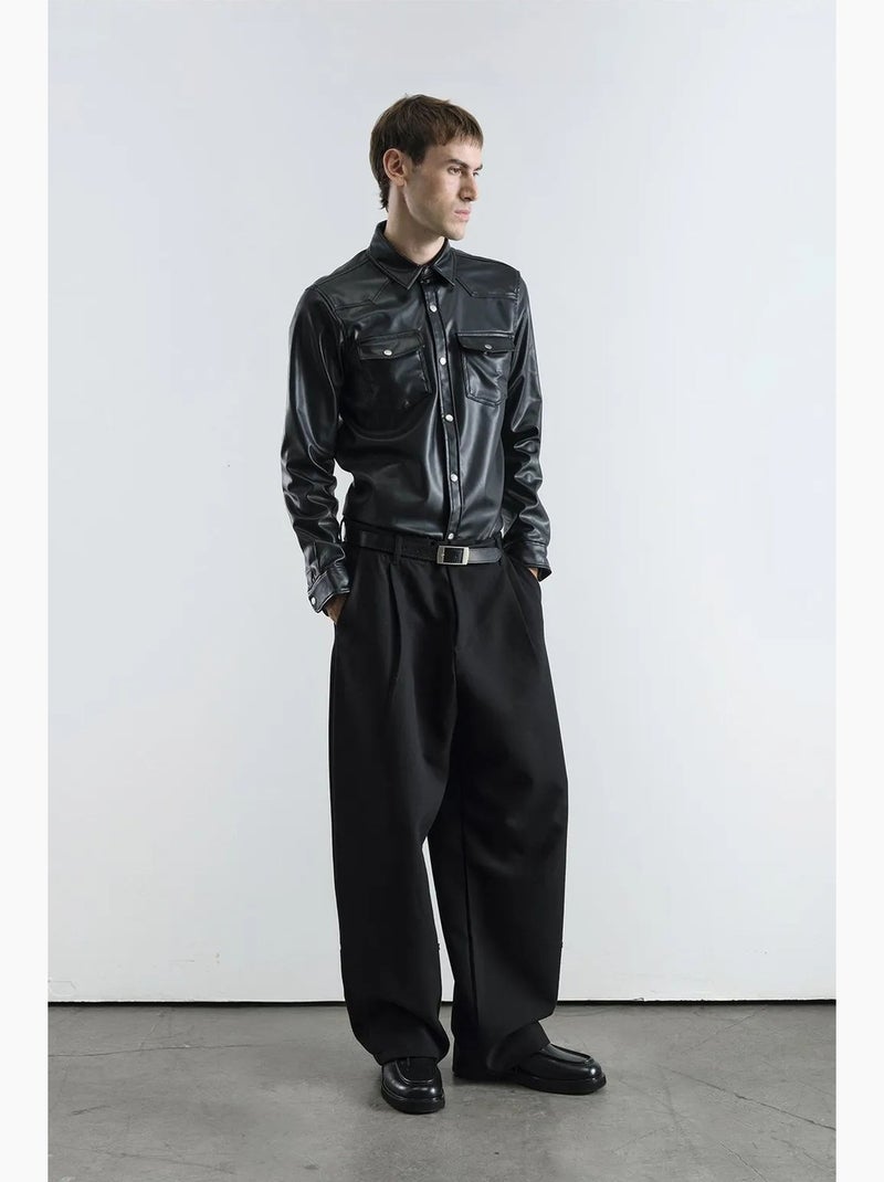 Camisa abotonada de piel sintética con bolsillo giesto Negro - Kiabi