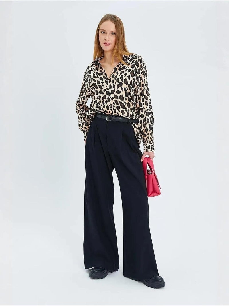 Camisa abotonada de satén con estampado de leopardo mixray Beige arcilla - Kiabi