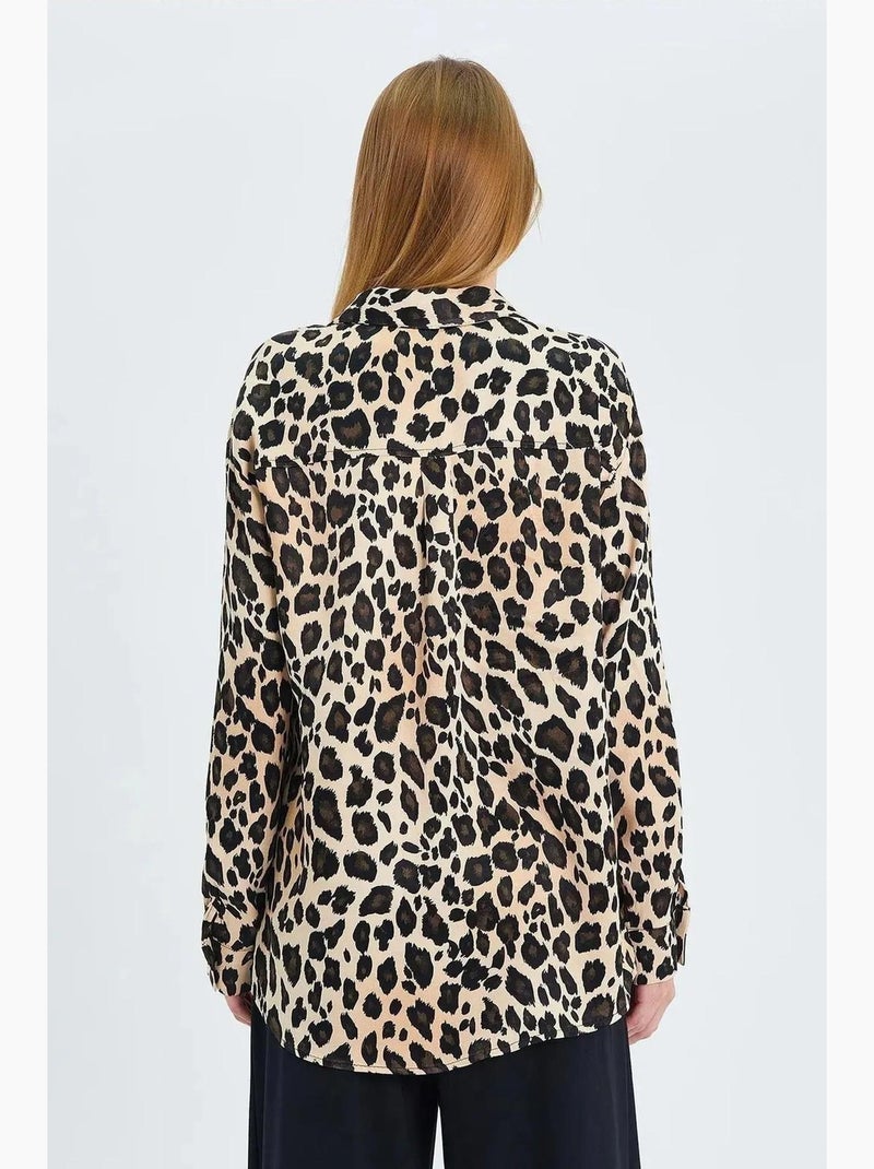 Camisa abotonada de satén con estampado de leopardo mixray Beige arcilla - Kiabi