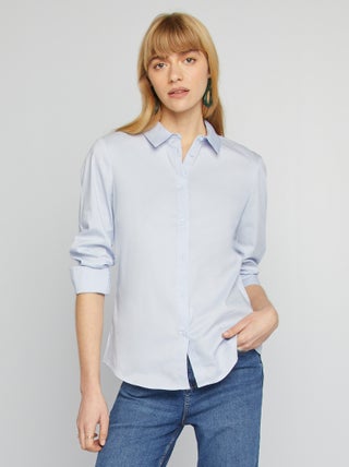 Camisa ajustada con cuello italiano