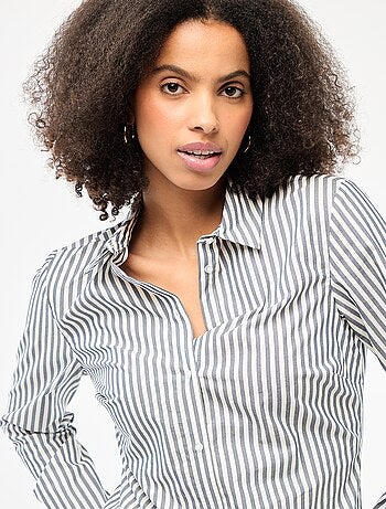 Camisa de corte ajustado con cuello italiano