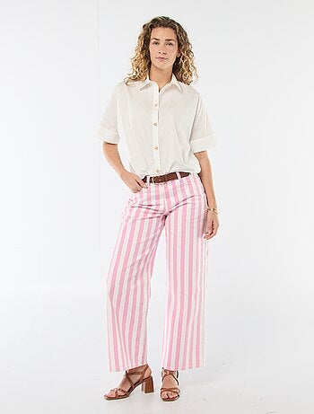 Camisa ancha con botones de estrella