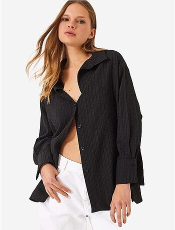 Camisa básica arrugada extragrande con hombros descubiertos lucci
