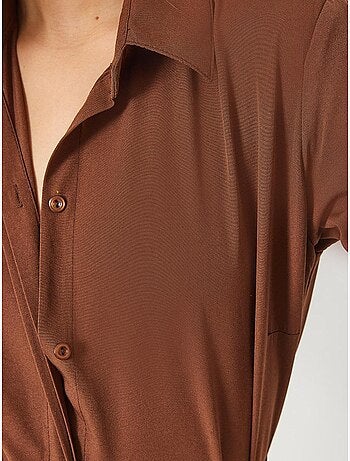 Camisa básica de corte regular lucci