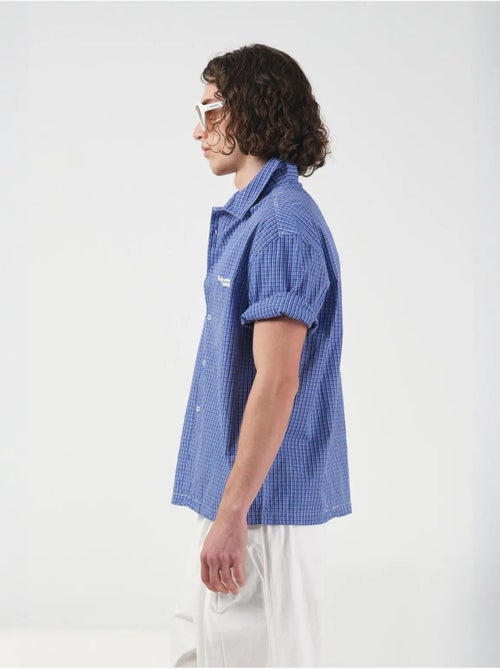 Camisa casual de cuadros con botones y manga corta giesto - Kiabi Camisa casual de cuadros con botones y manga corta giesto - Kiabi
