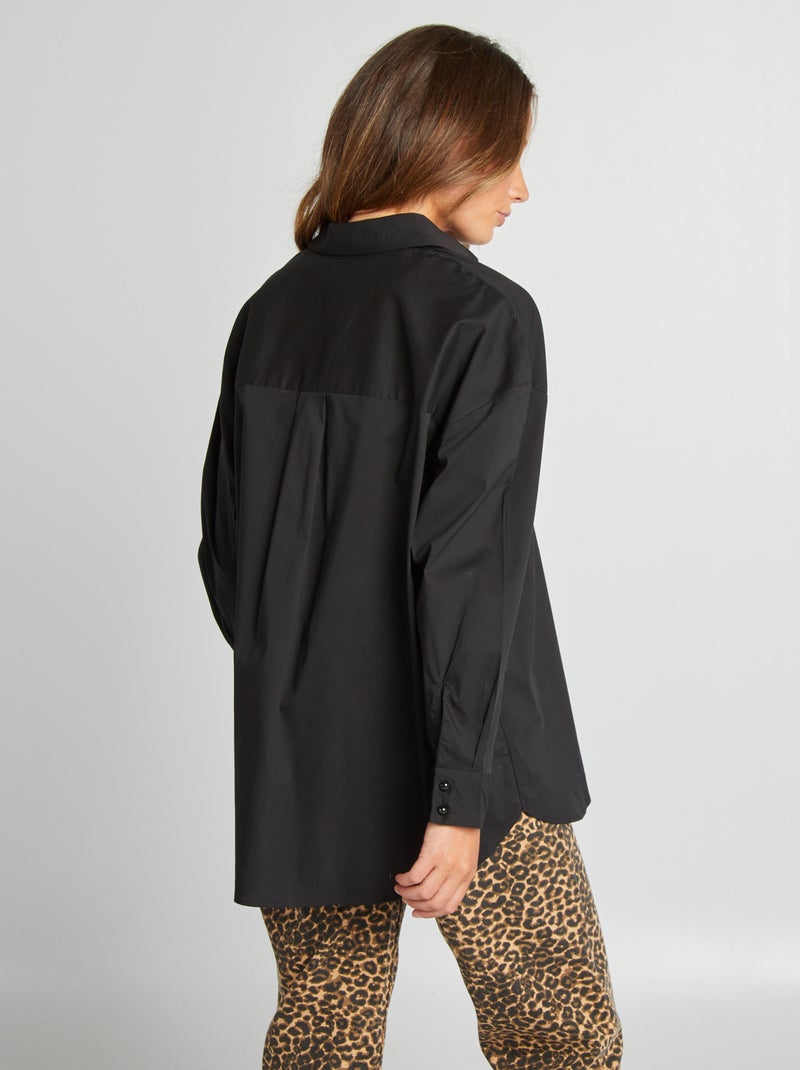 Camisa con bolsillo en el pecho negro - Kiabi