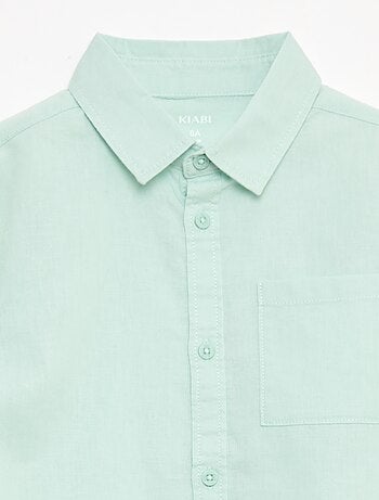 Camisa con bolsillo y mangas remangables