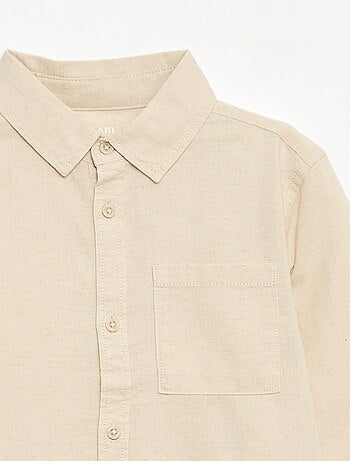 Camisa con bolsillo y mangas remangables