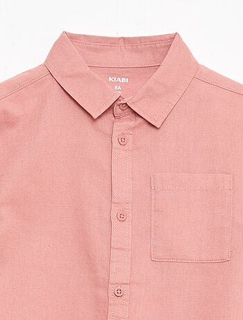 Camisa con bolsillo y mangas remangables