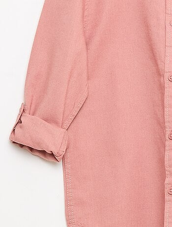 Camisa con bolsillo y mangas remangables