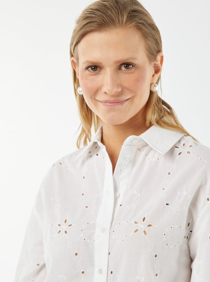 Camisa con bordado inglés BLANCO - Kiabi