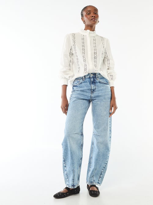 Camisa con bordados ingleses y volantes en el cuello - Kiabi