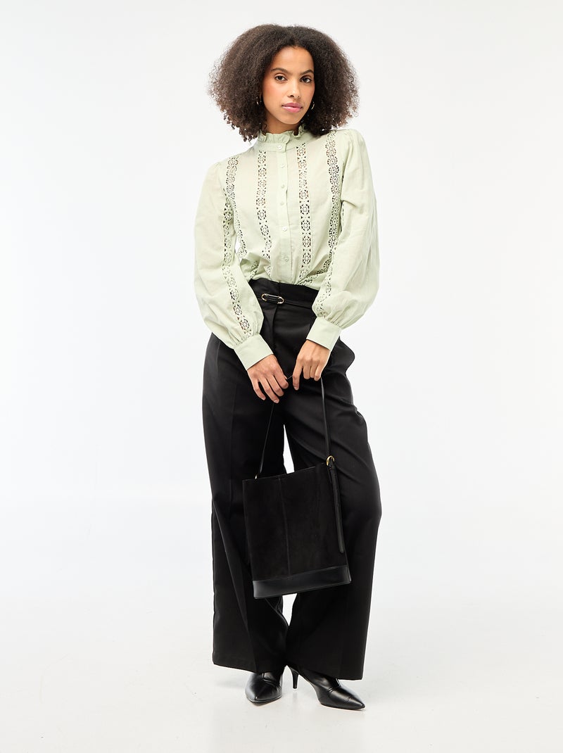 Camisa con bordados ingleses y volantes en el cuello Verde - Kiabi
