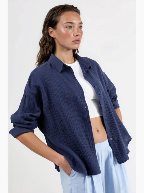 Camisa con botones de algodón texturizado busem - Kiabi Camisa con botones de algodón texturizado busem - Kiabi