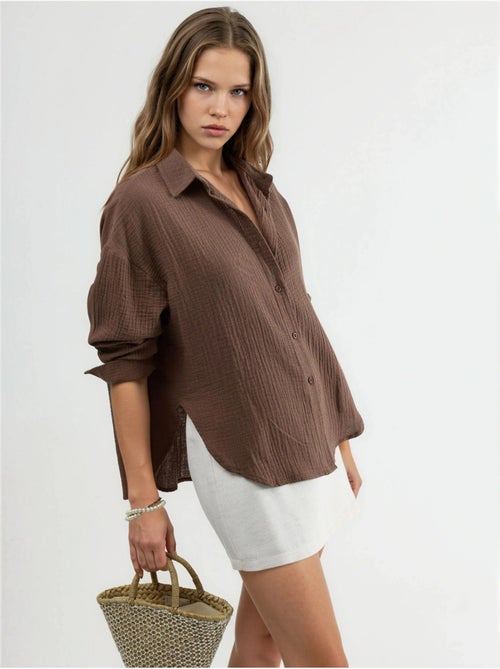 Camisa con botones de algodón texturizado busem - Kiabi Camisa con botones de algodón texturizado busem - Kiabi